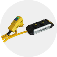 2 Outlets