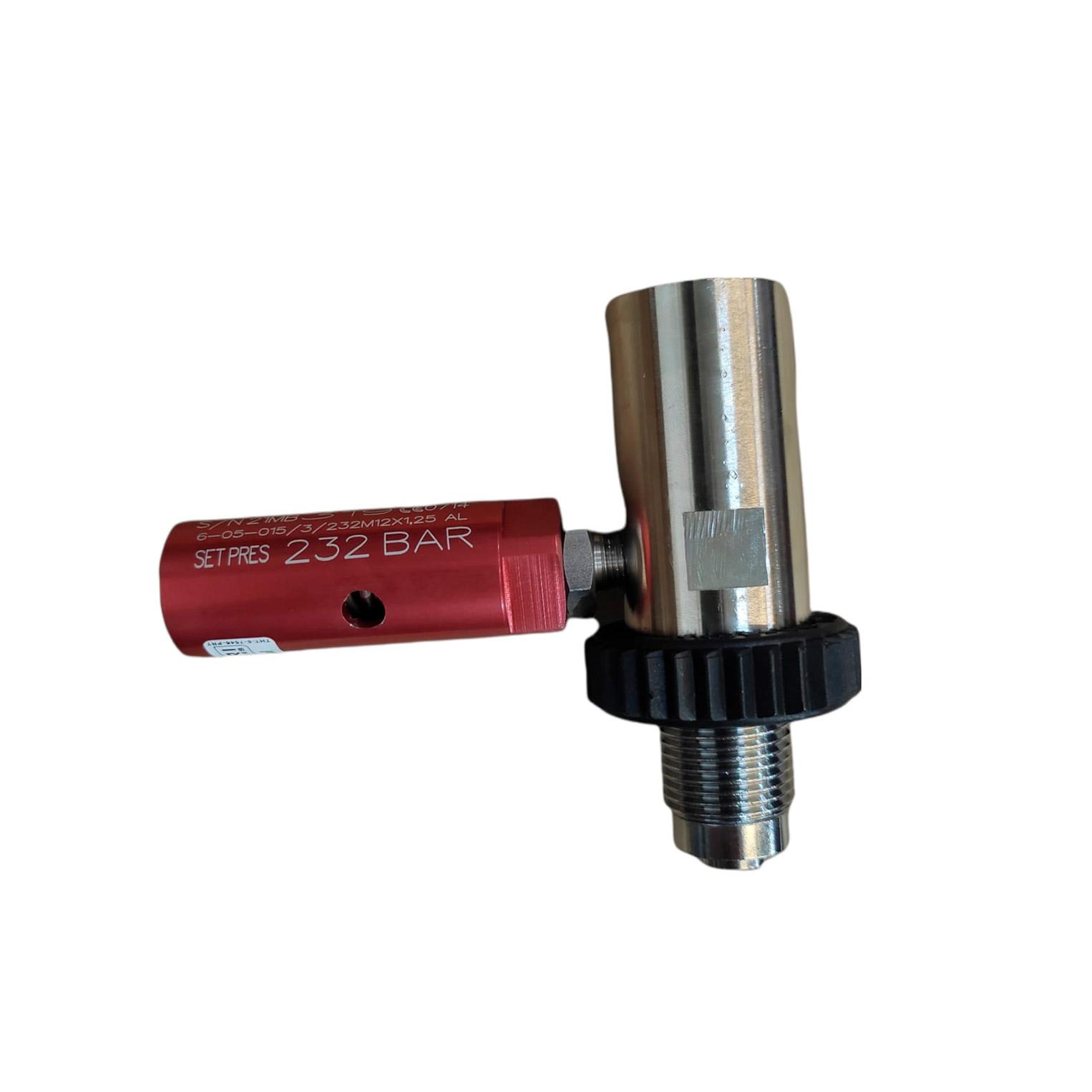 Coltri Pressure Reducer 300/232 w/Safety Valve 232Bar