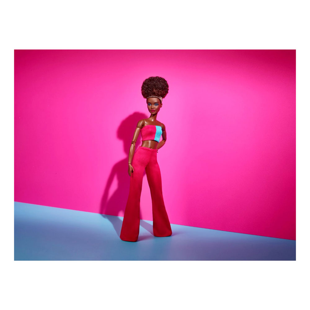 Barbie Signature Looks Afro-American