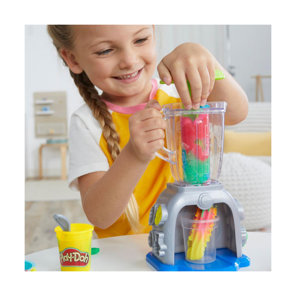Play-Doh Swirlin Smoothies Blender Playset
