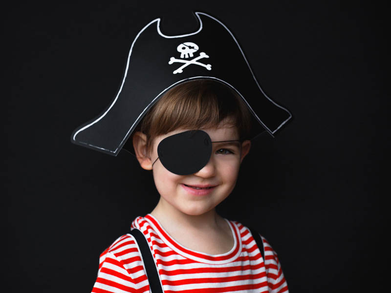 Sombrero y Paladar de Pirata de Papel