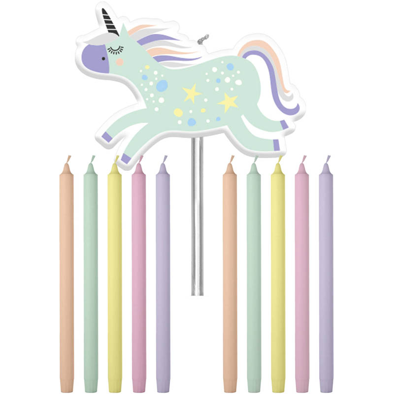 Velas de unicornio y arcoíris