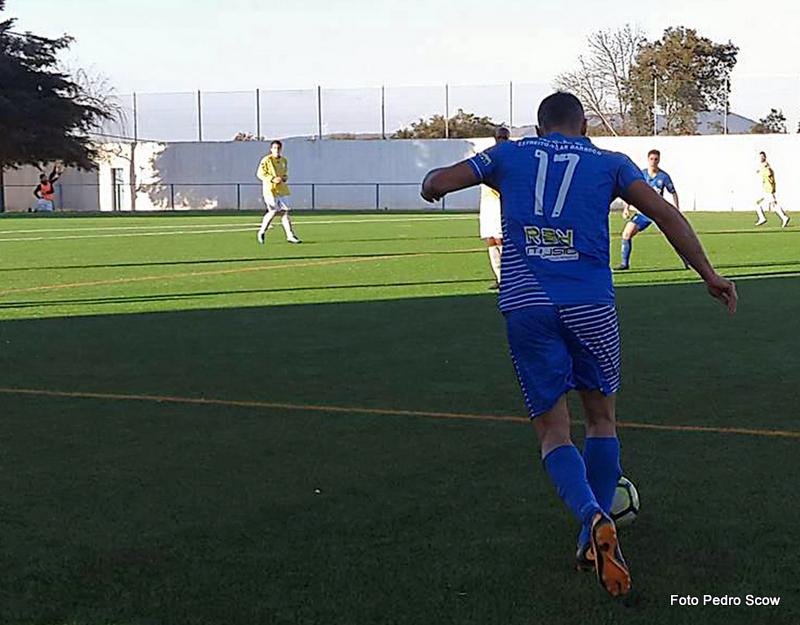 Futebol: BC Branco derrota Oleiros (2-1) e reforça o 2.º lugar