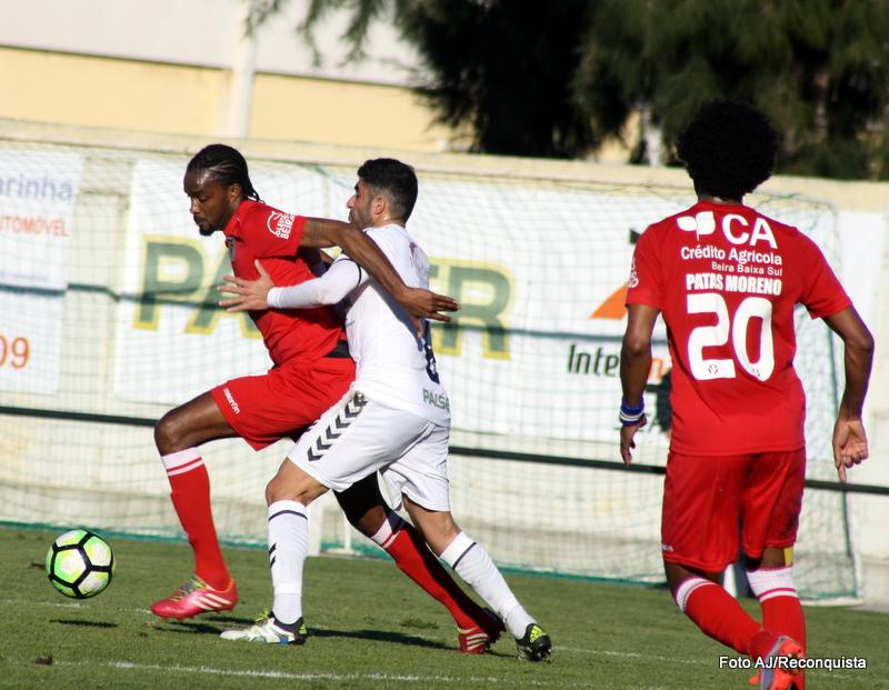 Futebol: BC Branco derrota Oleiros (2-1) e reforça o 2.º lugar