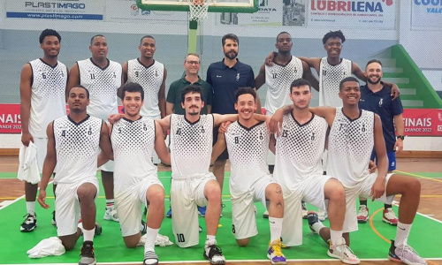 Equipa de basquetebol do IPCB participa nos Campeonatos Nacionais  Universitários