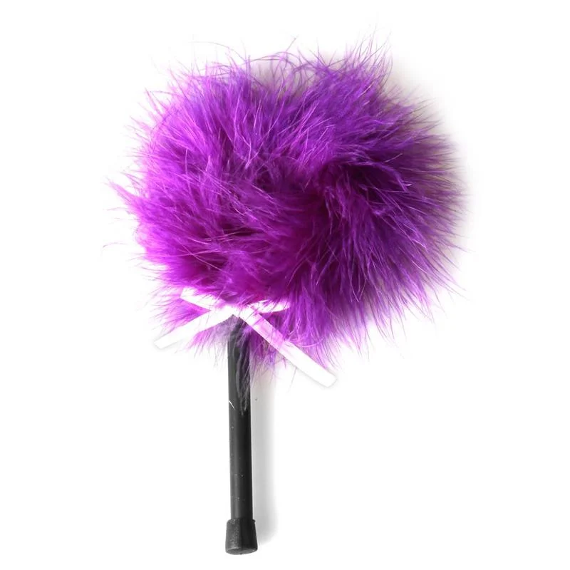 Espanador de marabu roxo