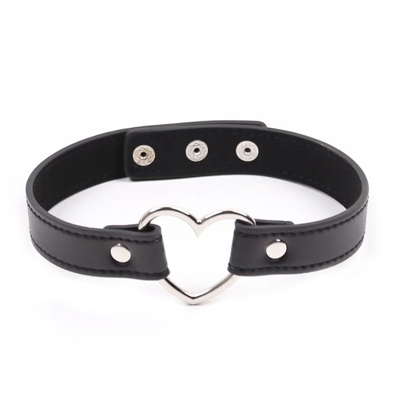 Colar com argola ajustável em forma de coração 41,5 cm preto