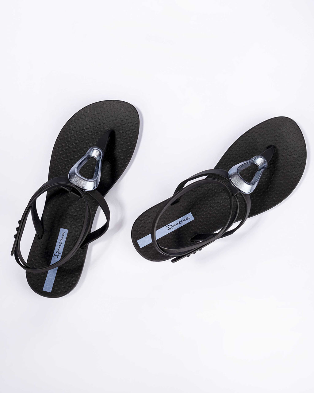 class-stylish-fem-ipanema-grendha-e-rider