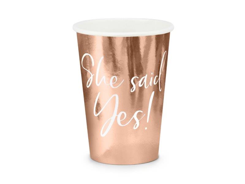 Cups She said yes! PartyDeco