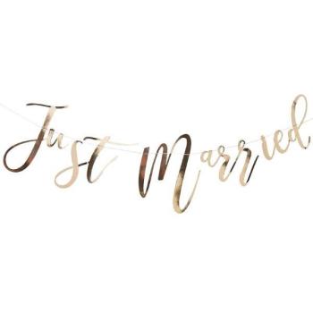 Just Married Wreath - Gold GingerRay