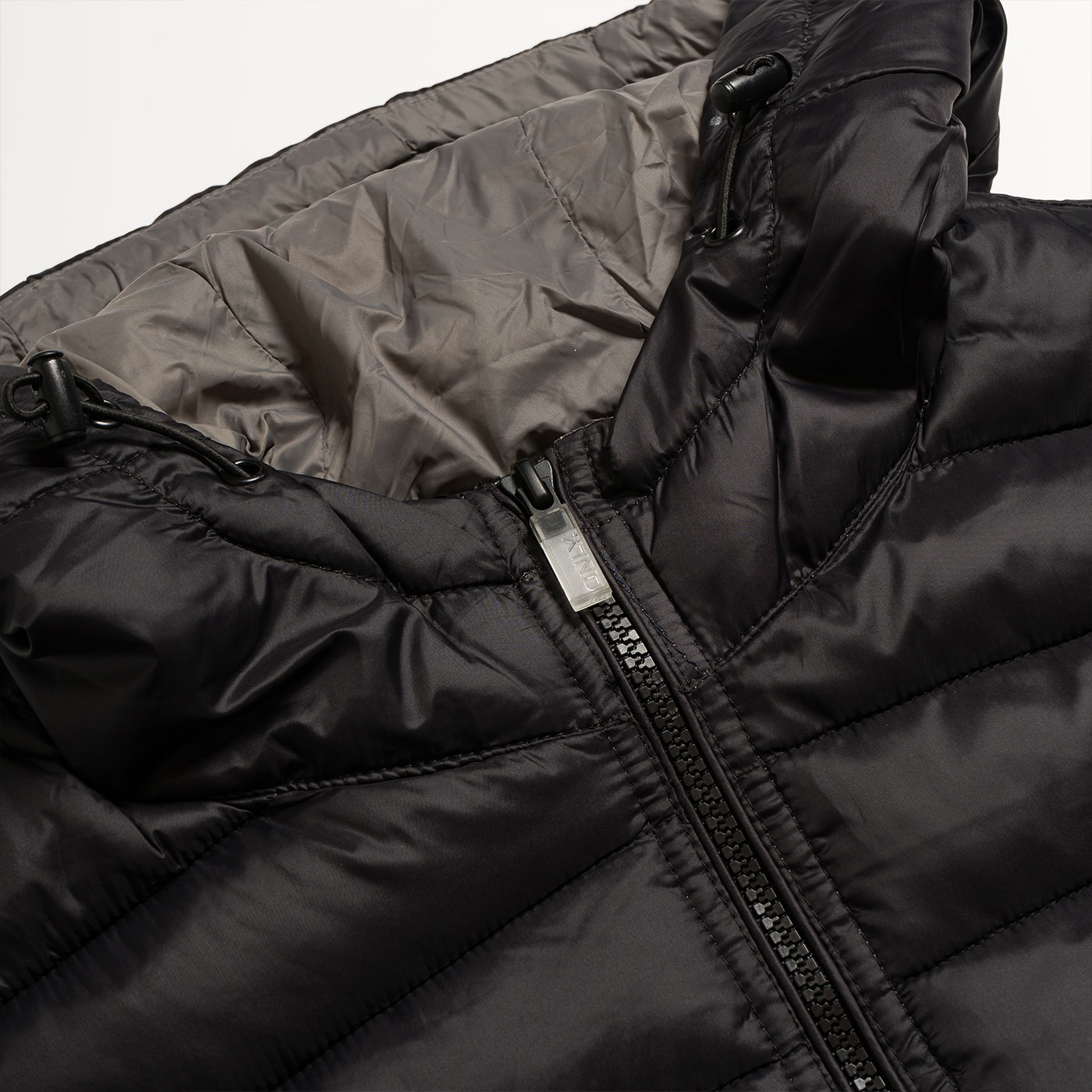 new tahoe quilted coat black