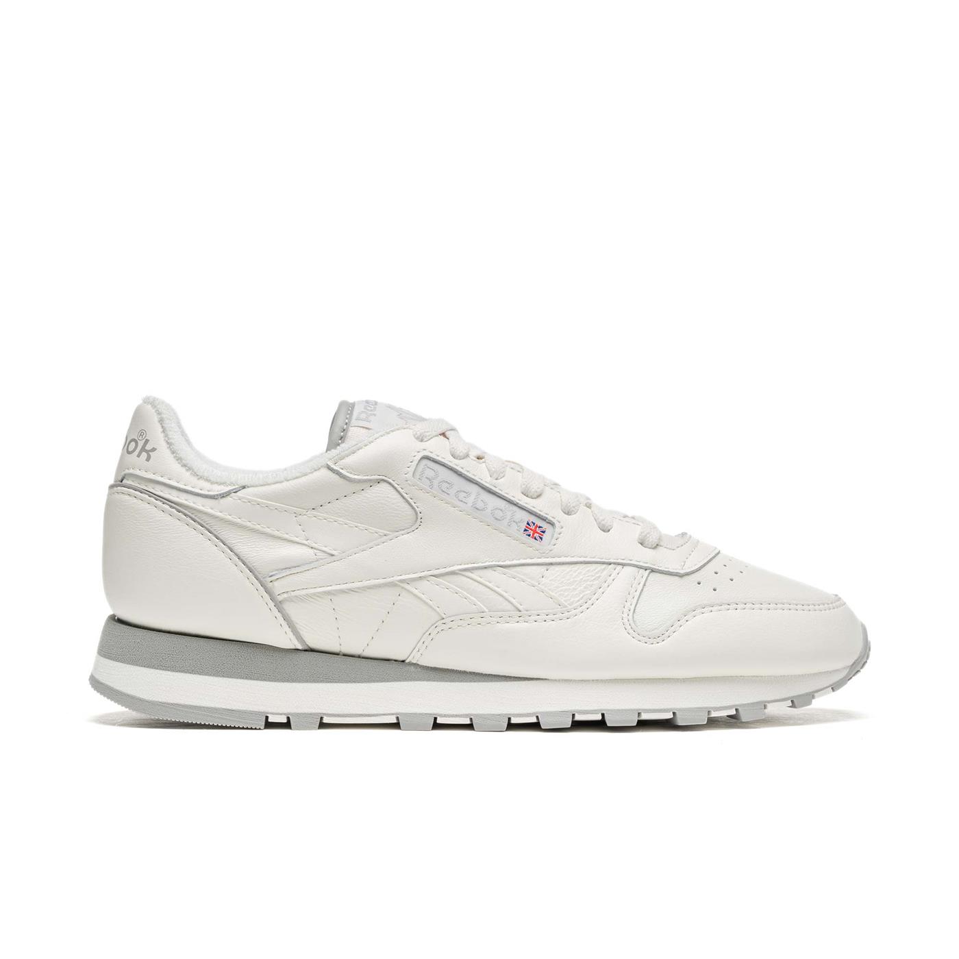 Sneakers REEBOK Classic Leather 1983 Vintage Beige for Man | GX0281 ...