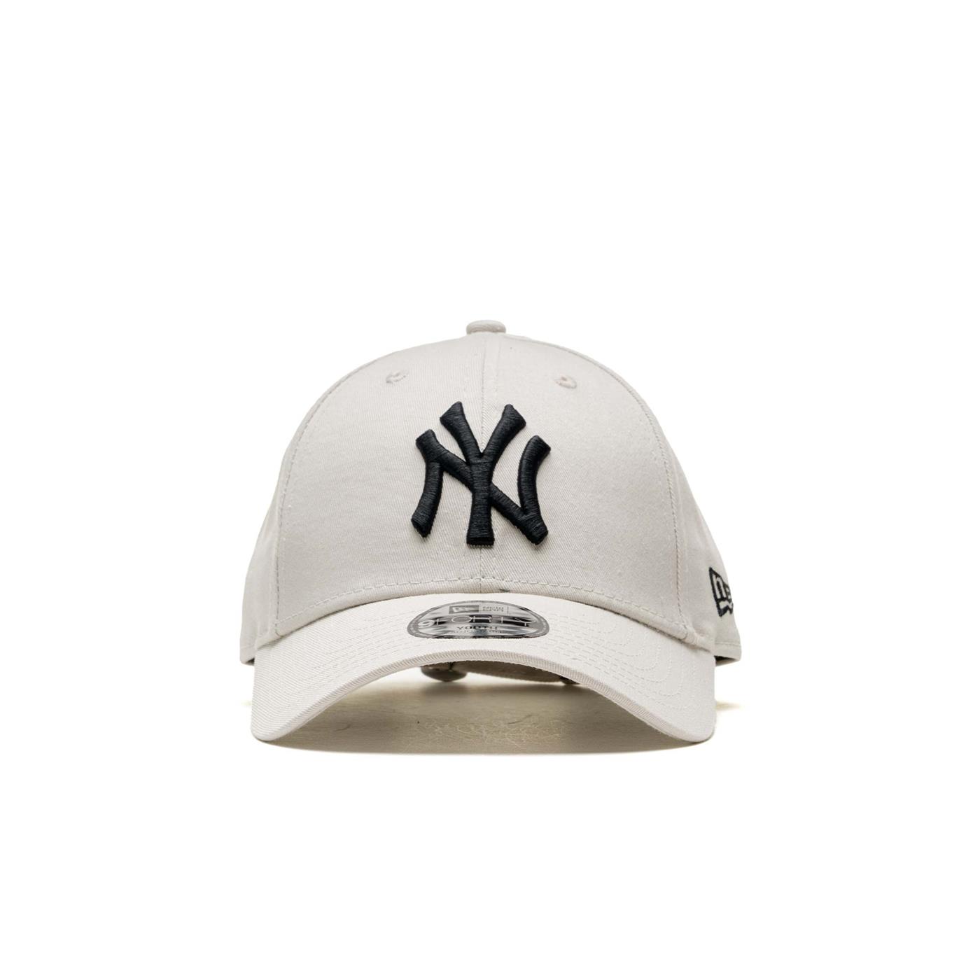 New Era New York Yankees Essential 9FORTY pet junior black