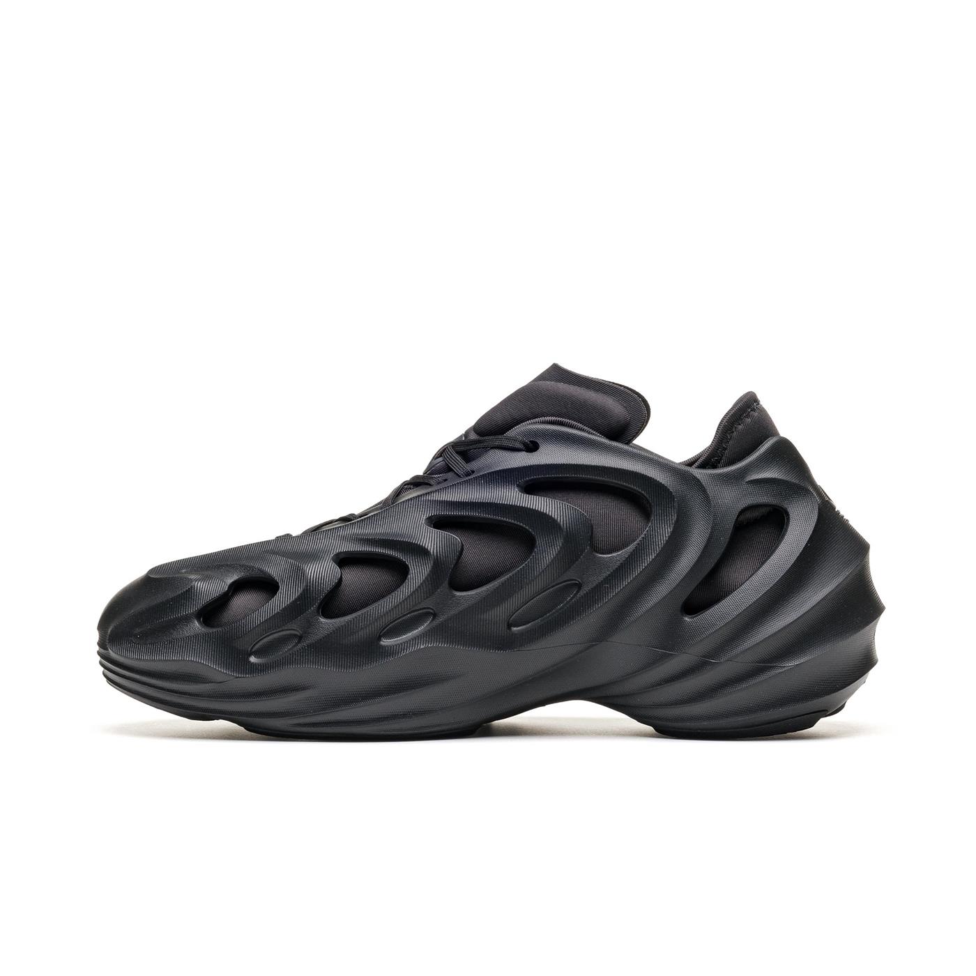 Sneakers adidas Originals adiFOM Q Black for Man | IE7449 | XTREME.PT