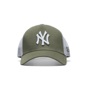 League Essential 940 Trucker NY Yankees